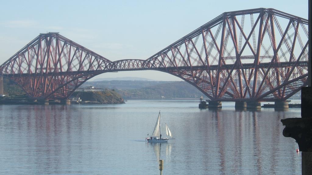 Crawsteps Apartment South Queensferry Bilik gambar